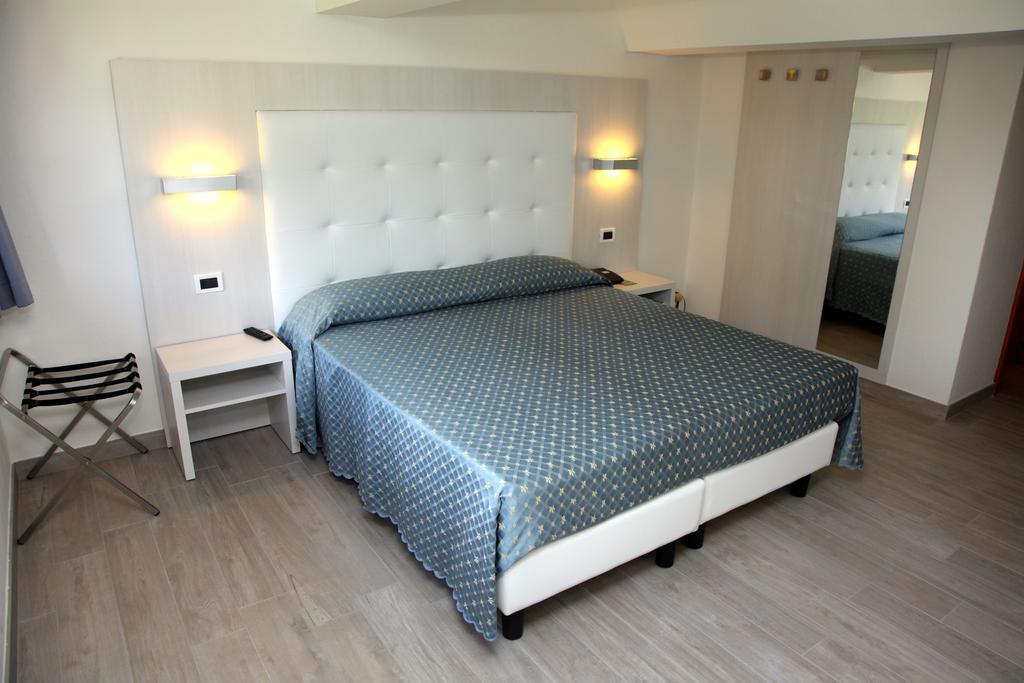 Hotel Garni Bellavista Calceranica al Lago Pokój zdjęcie